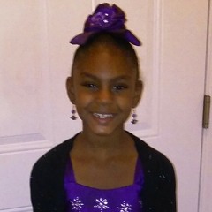 My mini me singing...