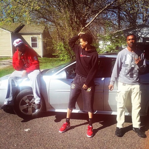 Hoe Gang - All About My Money (Feat. Dracks)