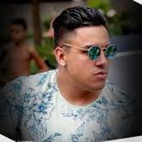 MC Charles - Estoro no norte (quartinho producoes)