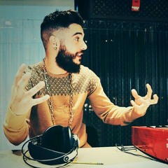 Moves Like Jagger (Cover) by Jon Bellion.mp3