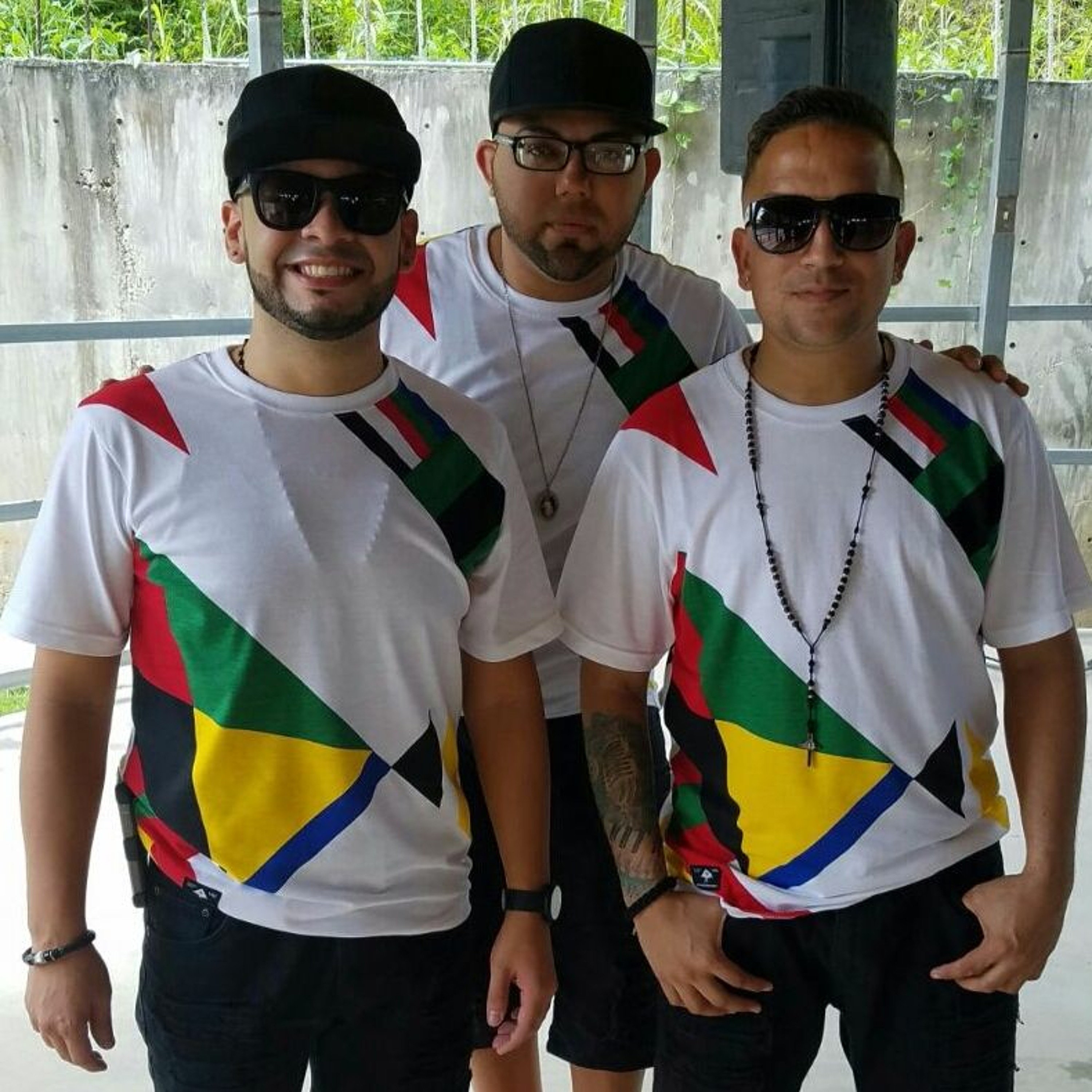 Grupo Unikko (Only One)