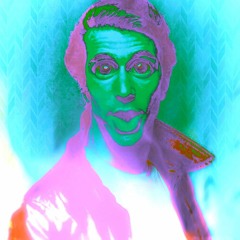 S H E L O V E S L E T T E R M A N