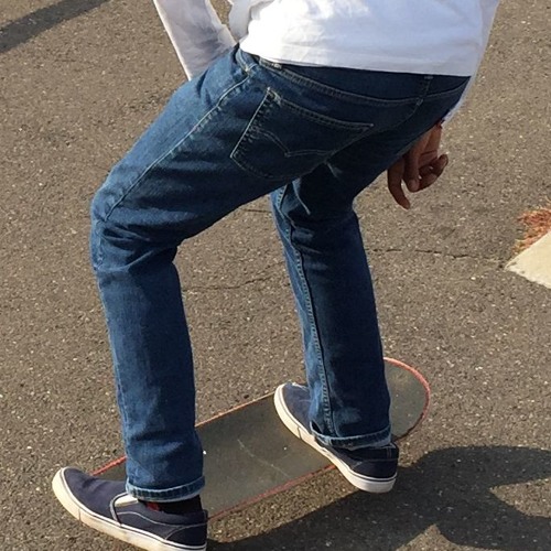 Stream Dont Press Me by MikeTealStealsSeals Listen online for free on