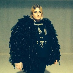 DISCWOMAN 13 x Ziúr