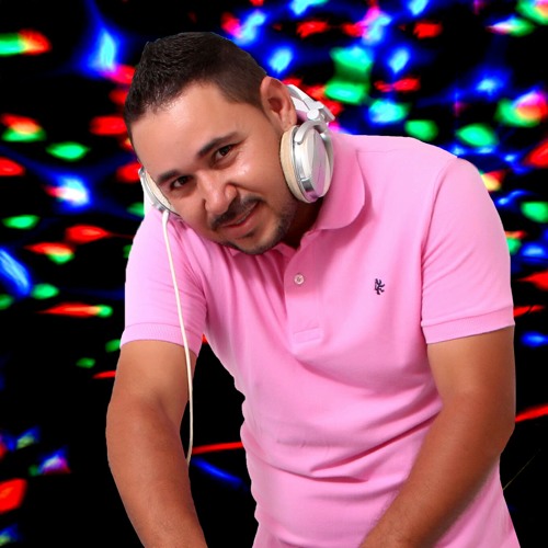 Munhoz e Mariano- Pen Drive de Modão ft. Zé Neto e CristianoREMIX DJ LEANDRO LIMA 2017.mp3