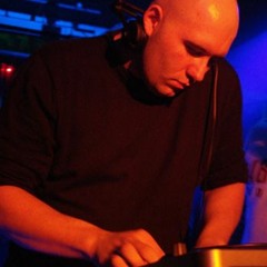 Andrew Bennett - Live @ Global DJ Broadcast 15.12.2005