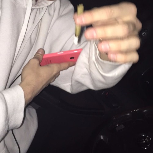 she gon leave me 4 tha drugs