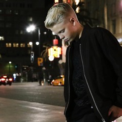 Miley Cyrus - We Can't Stop (Carson Lueders cover)