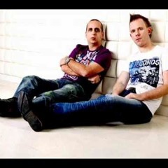 Náksi vs Brunner & FiveAm - Csak 1 nap van  /Summerslem Deejay's minimal mashup mix/