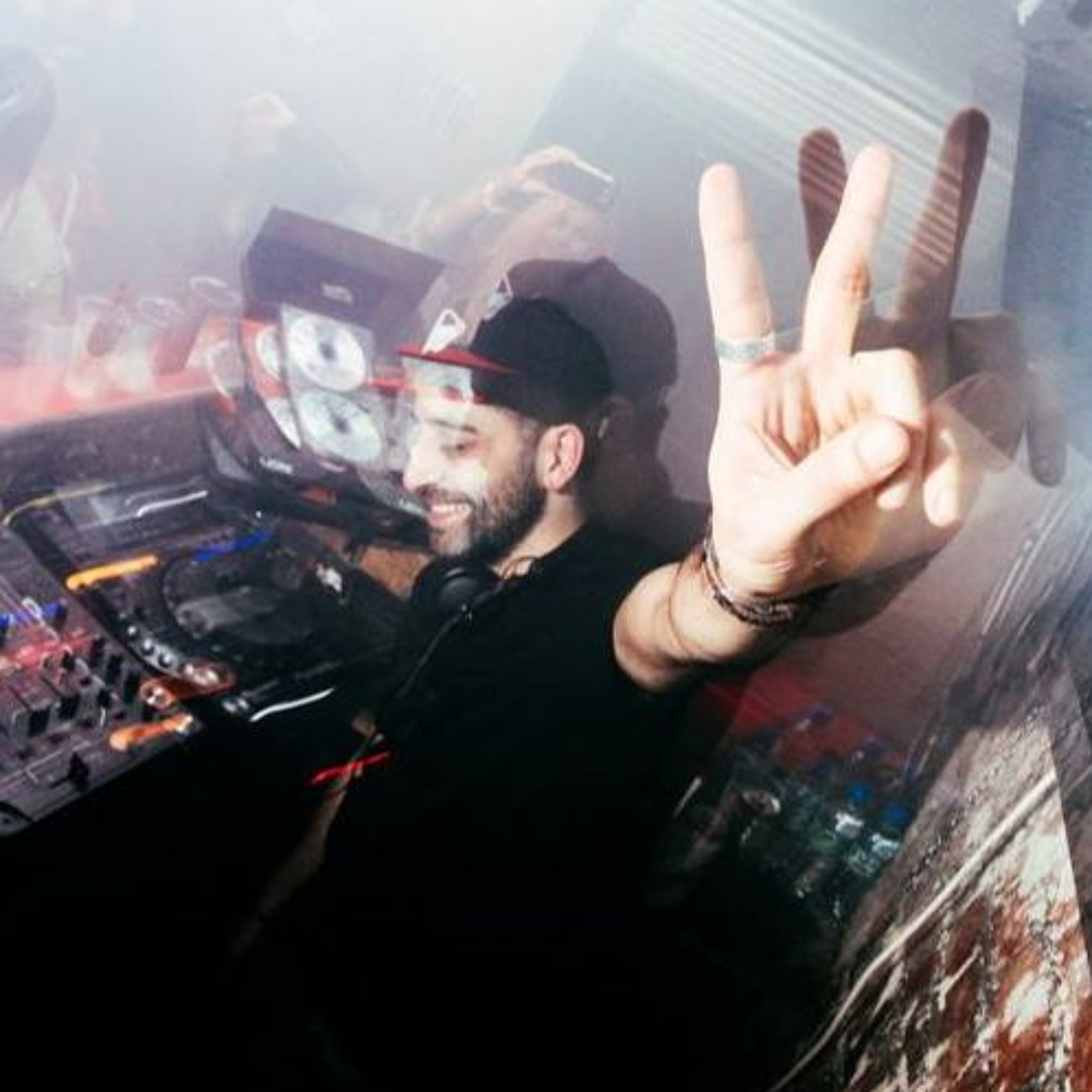 DariusSyrossian