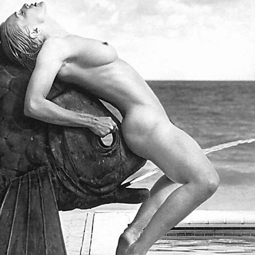 Madonna - Holy Water (qbix M&S Remix Cut)