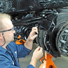 Truck Talk with Bendix: Air Disc Brakes are not Maintenance-Free