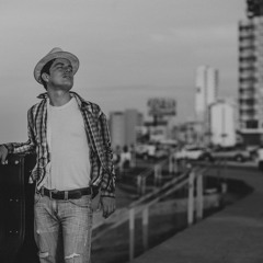 Chica Fresa / Bruno Cuenca:Arreglo y Producción & Jesús "Darma": Lírica y Rap