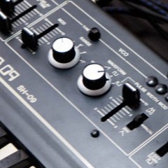Roland SH-09 2016-11-12