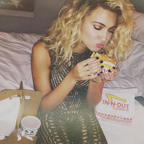 Tori Kelly - Bottled Up Live