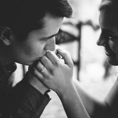 الهوى العطشان عطشان في قلبي بيندهك :: الحب كلّه بصوت بليغ حمدي