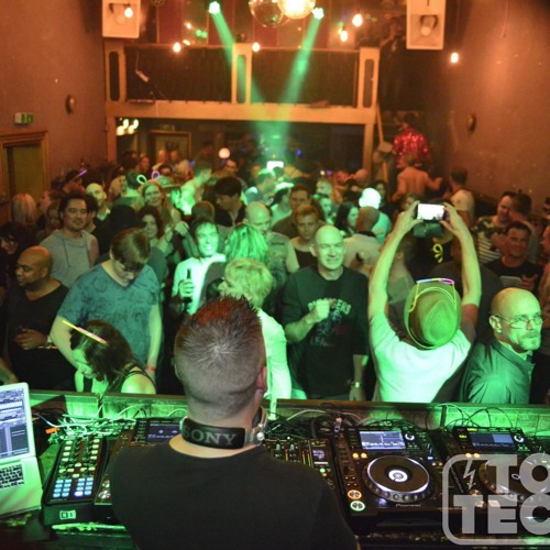 Steve Mulder  @ Toko Techno - Breda (12-11-2016)