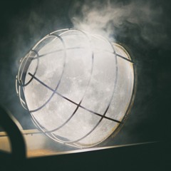 6. Talking To The Moon (Inst.)