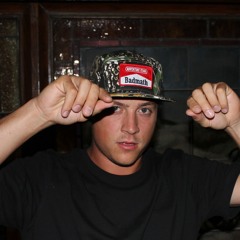 Tyler Thomas Olson - Full Voiceover Demo