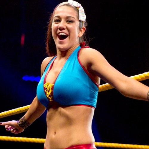 Bayley Slams It Up