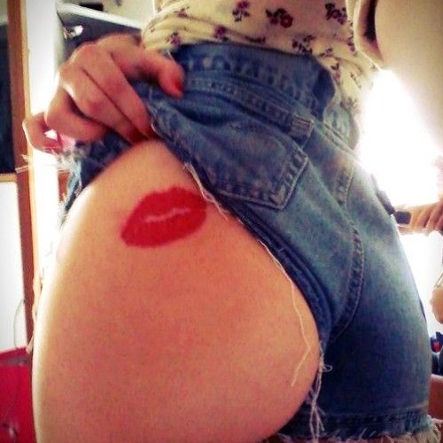 15 - Mc Th - Cai É Desliza 2i17 -- Preview - - - Alef Remiix --