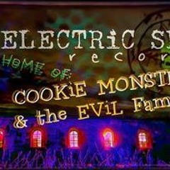 Snuratekk - Live Ritual Skitzo Death@først til 200 label party @ Electric spin records