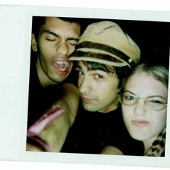 Living in a Vacuum 2006