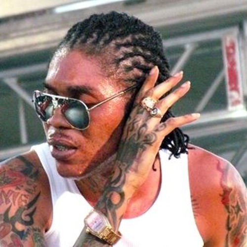 ☆VYBZ KARTEL☆ - ★MONEY PON ME BRAIN★Rmx_♬♪By-Dj-Rider♪♬
