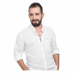 Turkish Nahal Dehwar