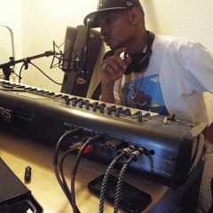 Elegant Rose Feat. WhereDough - Daraja Hakizimana