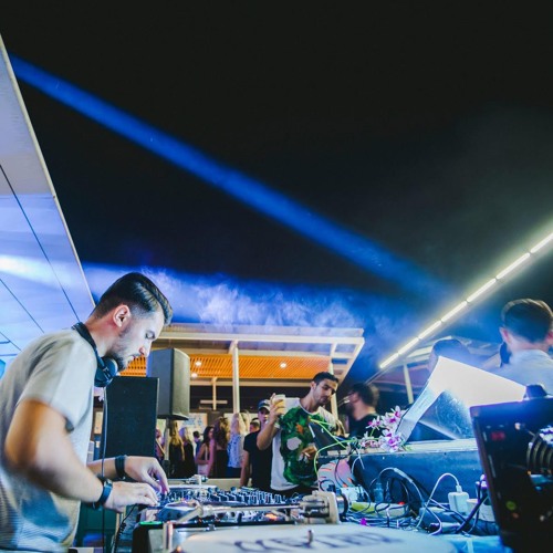 Tiedcast 015 - IULY.B