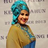 Download Ratu Dangdut Elvy Sukaesih - Gula Gula LIVE 2016.m4a Ratu Dangdut Elvy Sukaesih - Gula Gula LIVE 2016.m4a