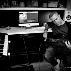 Peter de Vries - Not Too Late