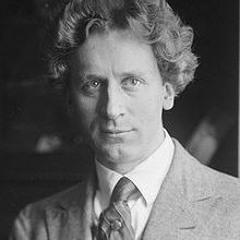 Percy Grainger plays in 1923 his 'Spoon River', on Duo-Art piano roll 66170