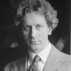 Tchaikovsky: Nutcracker Op.71a-1. March, Candy Fairy, Russian Dance.  Percy Grainger on Duo-Art 6798