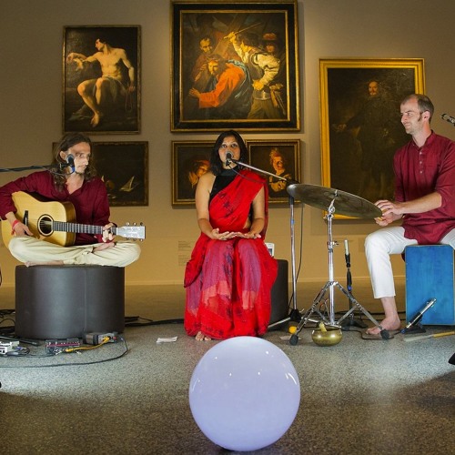 02 - Saajan (Acoustic) (Live in Bergamo 2014)