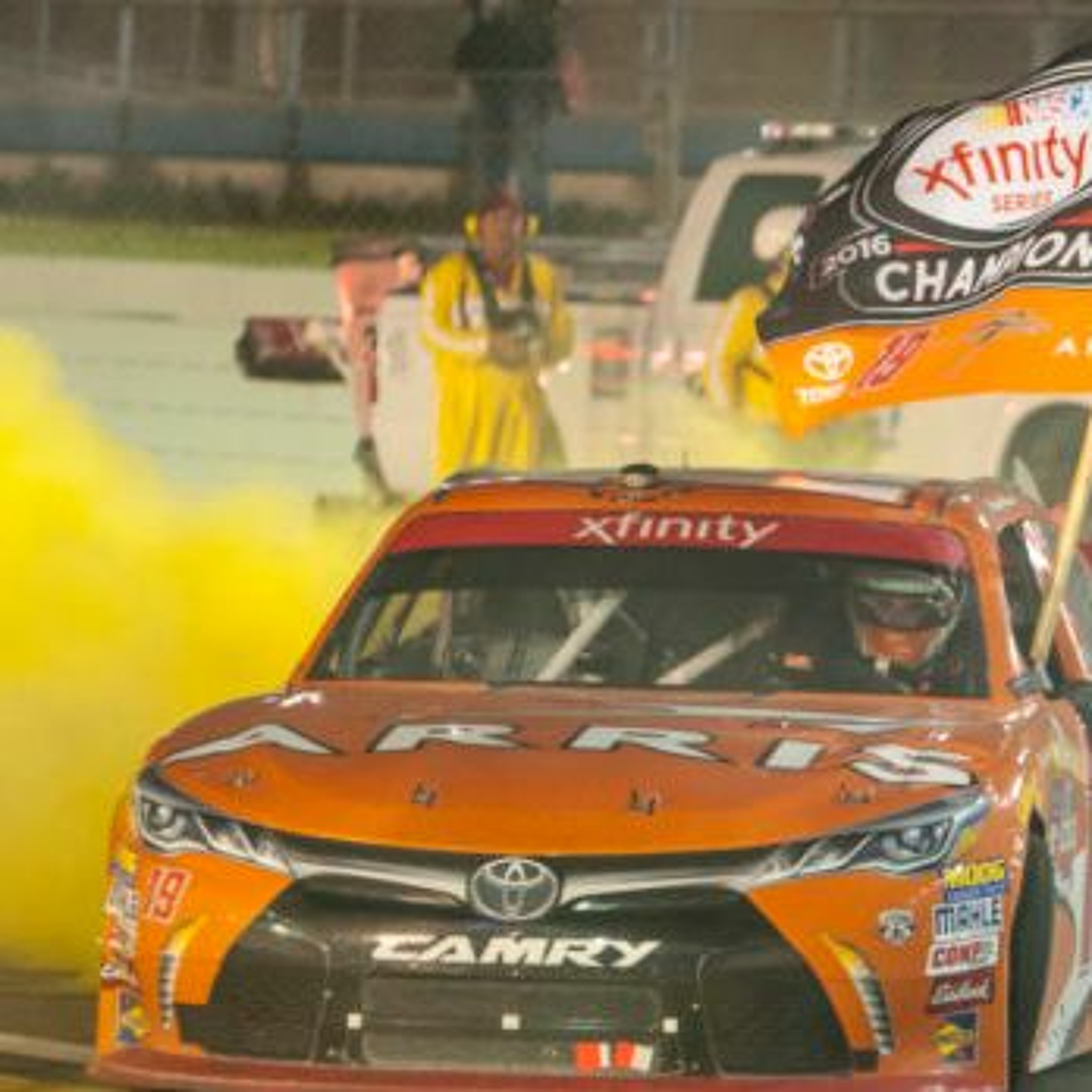 Bob Bartis Nascar Report Podcast 11 22 16 episode artwork