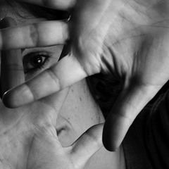 Sinem Güngör - Kadın