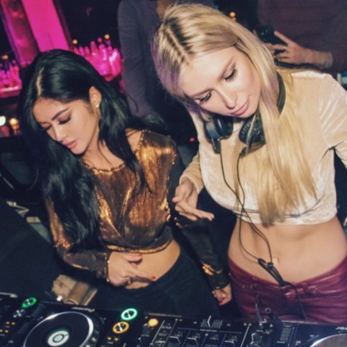 HOLIDAY MIX