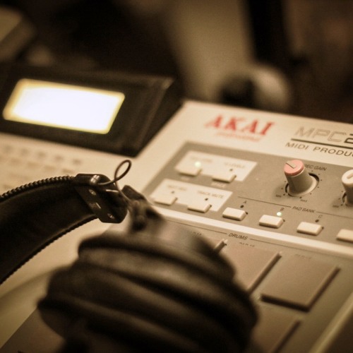 AKAI MPC 2000 VS 2000XL Sound Comparison