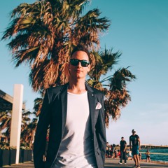 LIVE @ SECTION 8 with saxophone - Melbourne, Australia