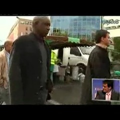 06/2009-Manuel Valls se fait volontairement filmer en train de réclamer "+ de Blancos" sur Direct8.