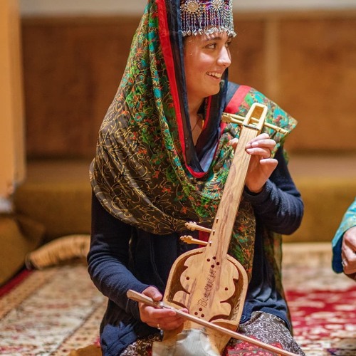 Awa Khio Peechu Man..by Mansoor Shabab - Chitrali