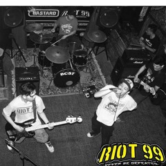 Riot - 99 Riot99 - Movement
