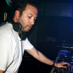Nic Fanciulli – Live @ Ultra Music Festival 2016 (UMF Brasil, Rio De Janeiro) – 15-10-2016