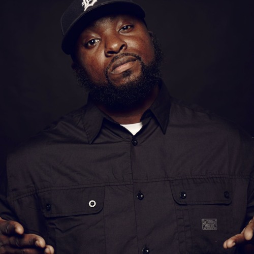 No Room For Squares feat. Hassan Mackey / Bilal Salaam prod. by Young Cee