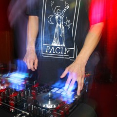 PACIFY RADIO VOL. 002