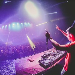 == MC FLUUP - CUIDADO COM IMPLANTE == ( DJ JR DO MD )