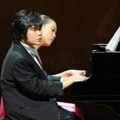 Nobuyuki Tsujii & Yeol Eum Son  two-pianos 2011