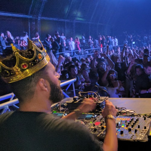 At Du Forum F1 Afterparty  Nov 25 -2016 warmup Solomun